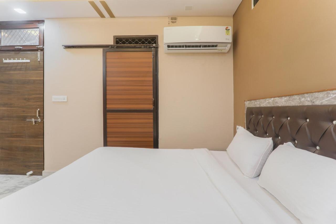 Oyo Tripureswari Guest House Puri Zewnętrze zdjęcie