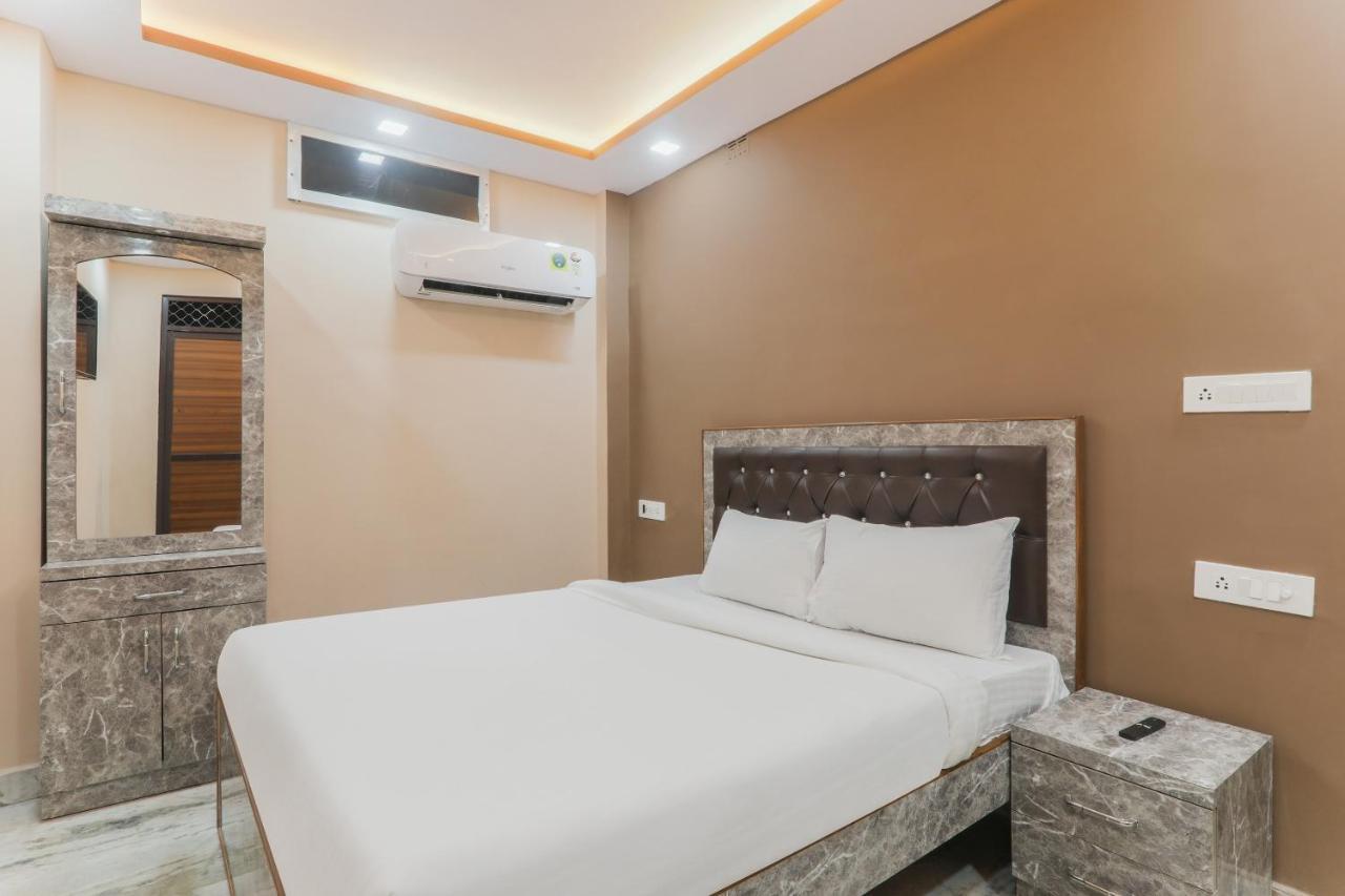Oyo Tripureswari Guest House Puri Zewnętrze zdjęcie